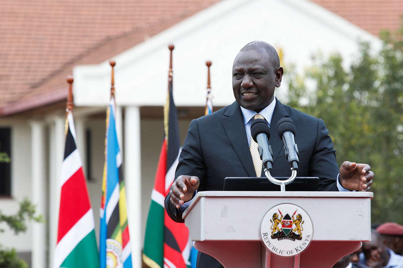 Kenya Devlet Başkanı seçilen William Ruto göreve başladı Kenya Devlet Başkanı seçilen William Ruto göreve başladı